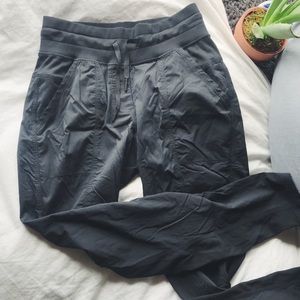Lulu lemon black joggers